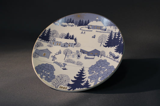 Arabia joululautanen 1983 – Raija Uosikkinen, alkuperäinen laatikko