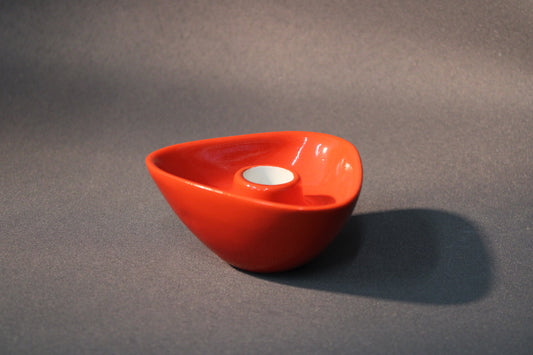 Arabia AO kynttilänjalka – Ulla Procope, punainen keramiikka