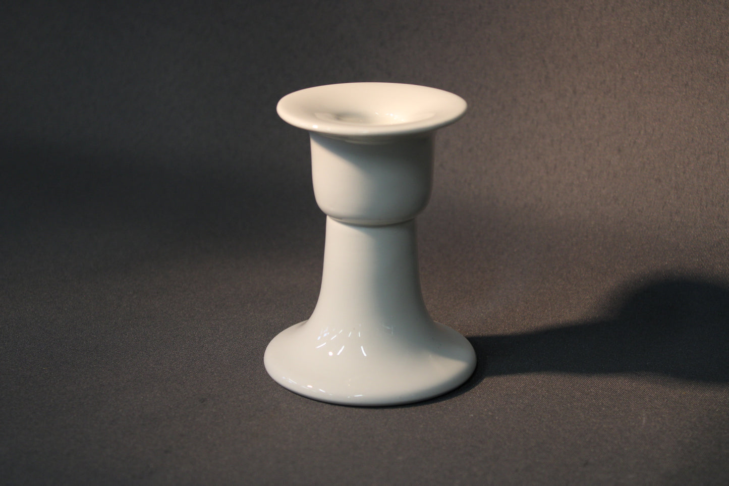 Arabia Arctica kynttilänjalka, valkoinen posliini, Inkeri Leivo