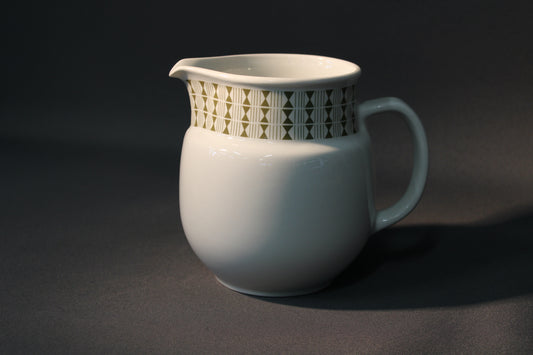 Arabia maitokannu Seita, Raija Uosikkisen suunnittelema, 1960-luku, vihreä koriste