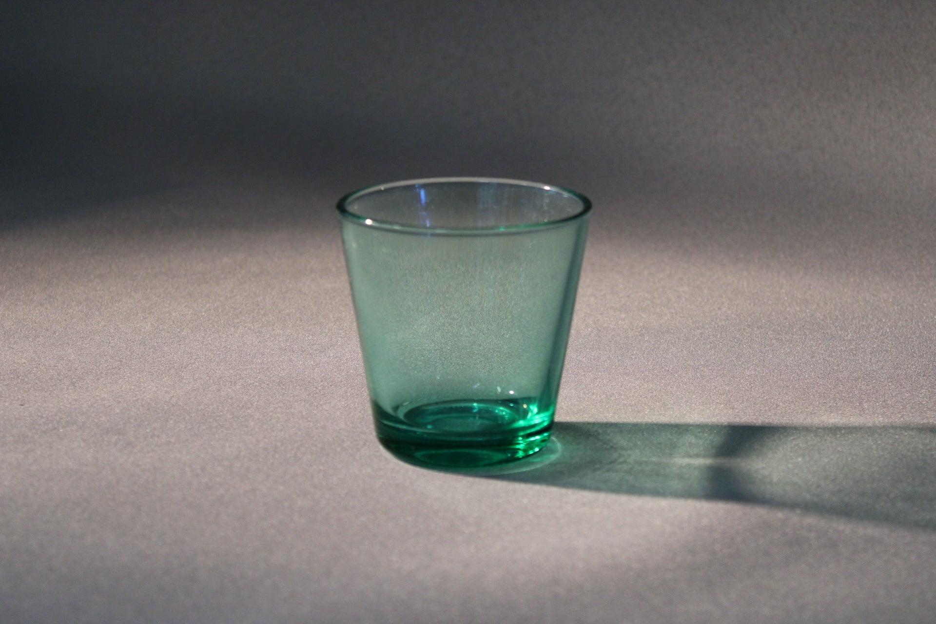 Iittala Kartio juomalasi, vaaleanvihreä, Kaj Franck