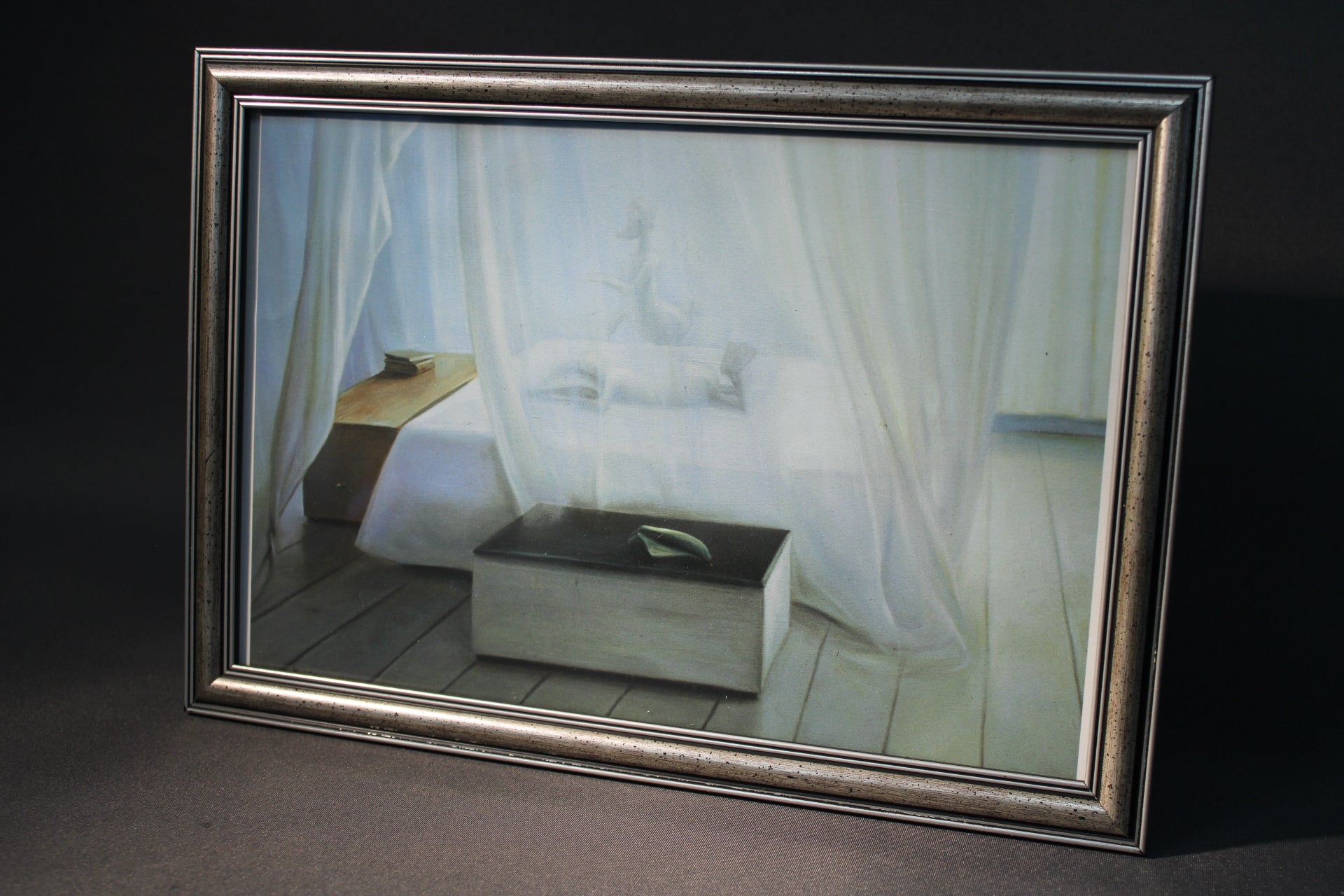 Kaj Stenvall juliste Lasketut päivät, luetut yöt kehystettynä A4-koossa