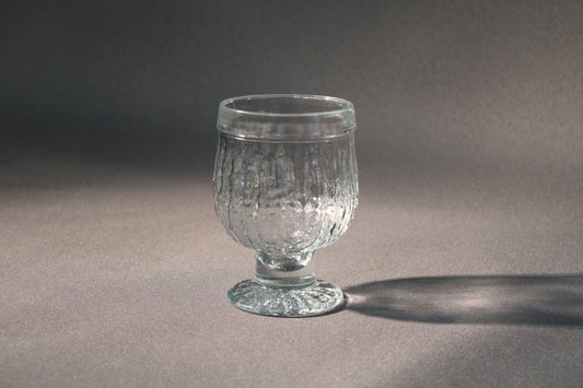 Kehrä jalallinen lasi – Nanny Still, Riihimäen Lasi