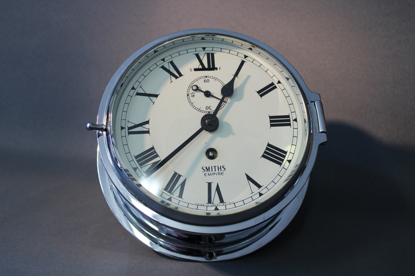 Smiths Empire laivan kello, kromattu runko