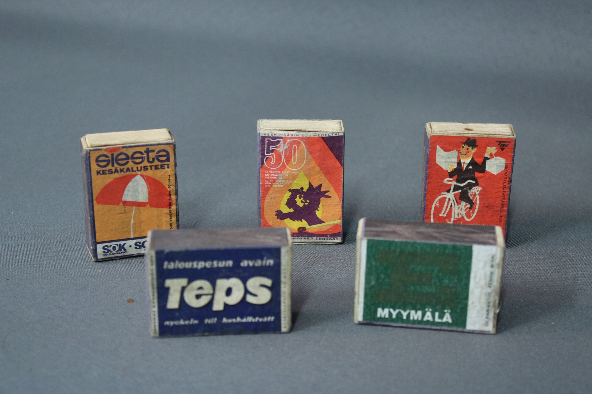 Vanhoja suomalaisia tulitikkuaskeja 5 kpl setti, 1960-luku