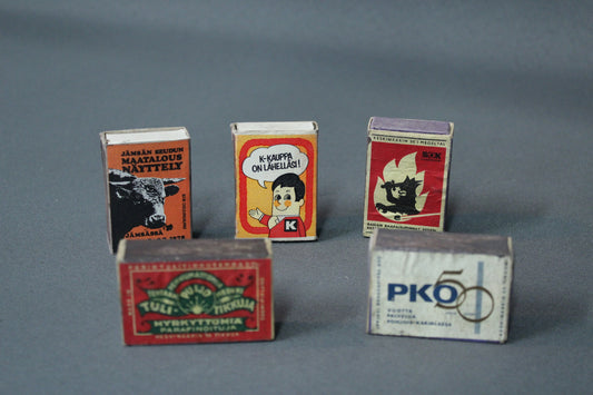 Vanhoja suomalaisia tulitikkuaskeja 5 kpl setti