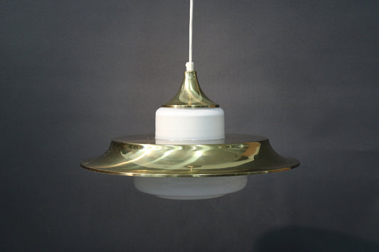 Vintage kattovalaisin 1960–1970-luku, metallivarjostin ja valkoinen lasi