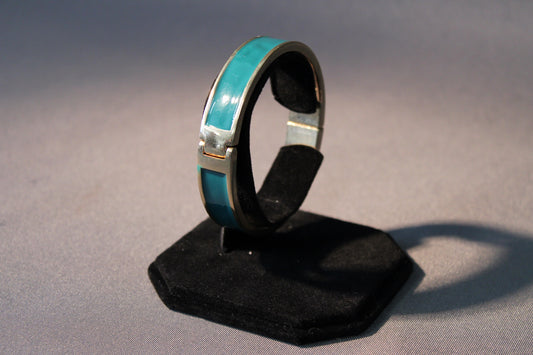 Vintage metallirannekoru turkoosilla emalipinnalla, halkaisija 60 mm