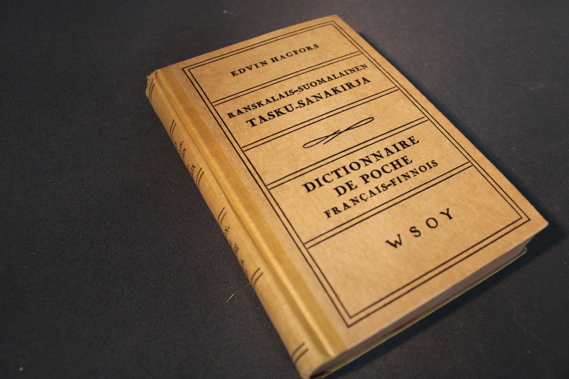 Edwin Hagfors toimittama ranskalais-suomalainen tasku-sanakirja, nimilehti