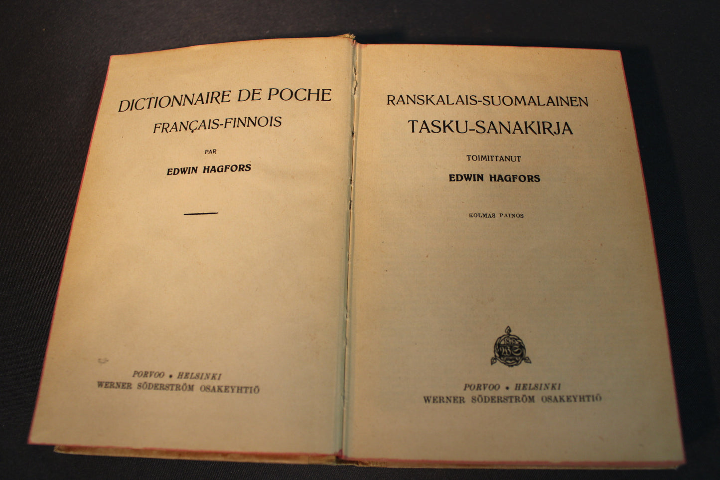 Ranskalais-suomalainen tasku-sanakirja avoinna, Edwin Hagfors, vintage-kirja