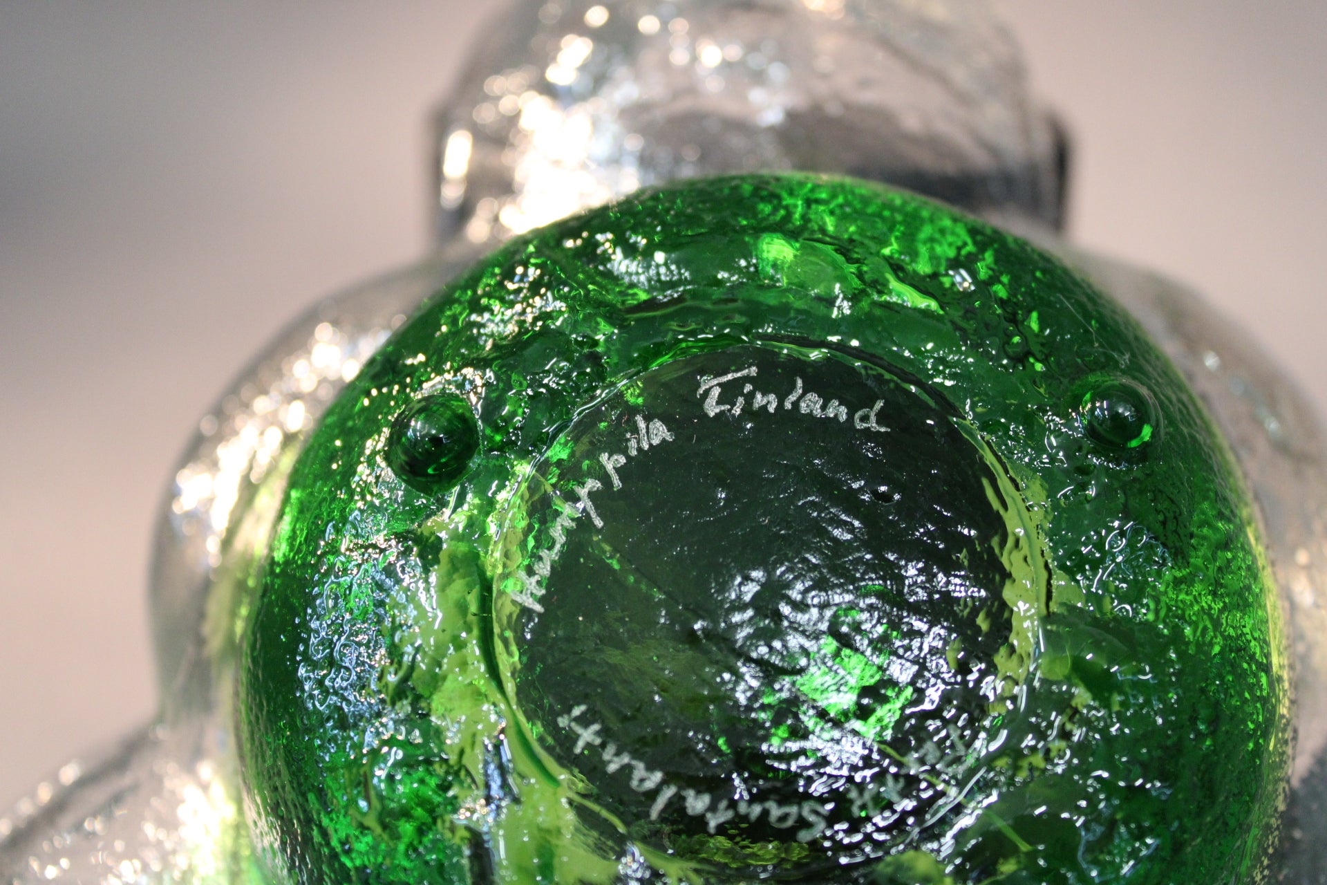 Lasi Kivi-Set kulhon signeeraus, Pertti Santalahti