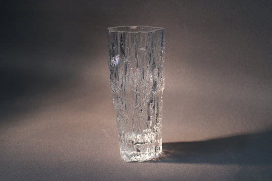 Iittala Avena maljakko, Tapio Wirkkala, kirkas lasi, etukuva