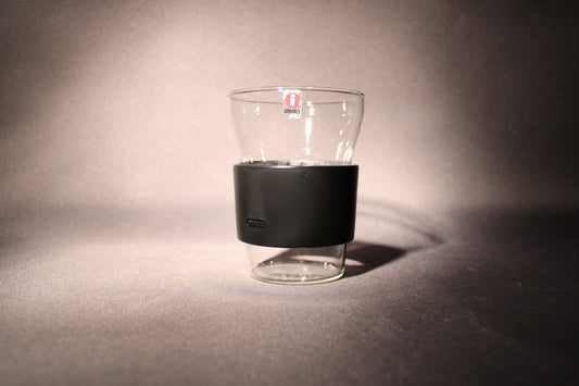 Iittala HotCool kuumajuomalasi silikonisuojalla