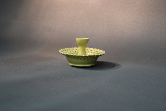 Keraaminen keltainen kynttilänpidike, käsintehty vintage-esine – Wintti