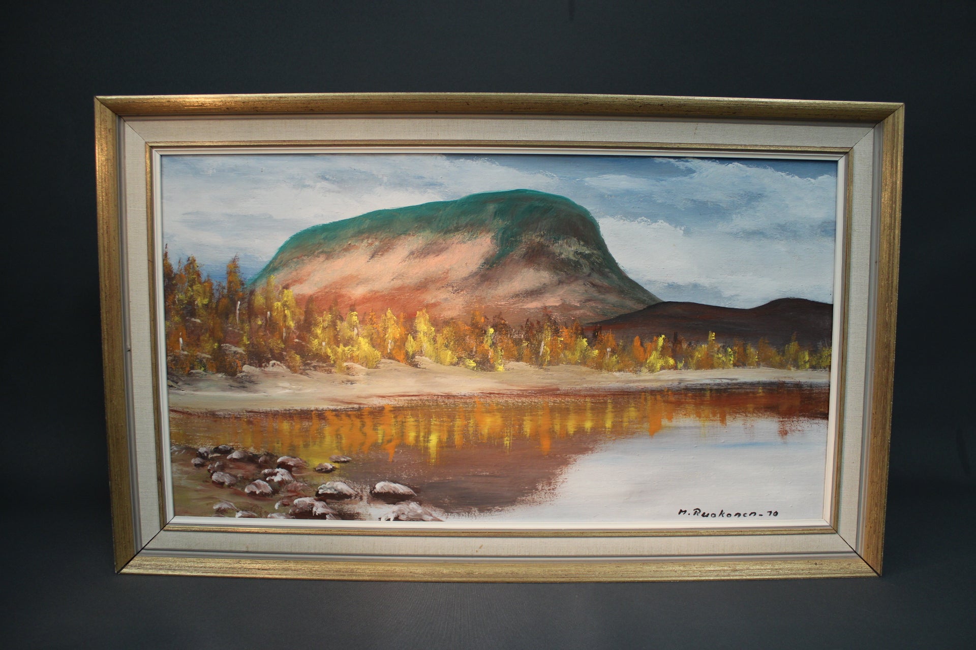Öljyvärimaalaus M. Ruokonen 1970, Saanatunturi syksyisessä maisemassa, suomalainen taide