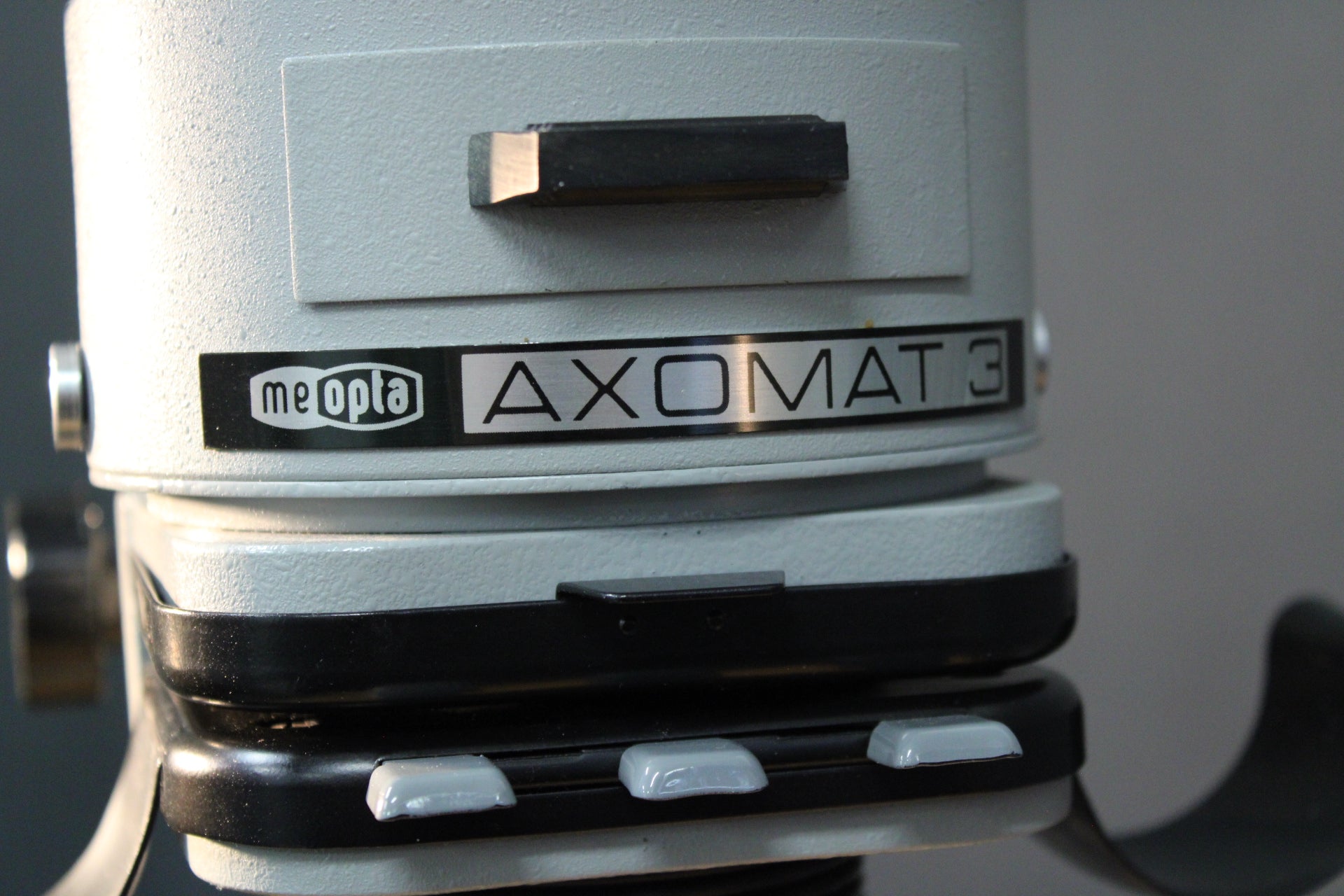Meopta Axomat 3 pimiökäyttöön, filmiltä paperille vedostamiseen 2