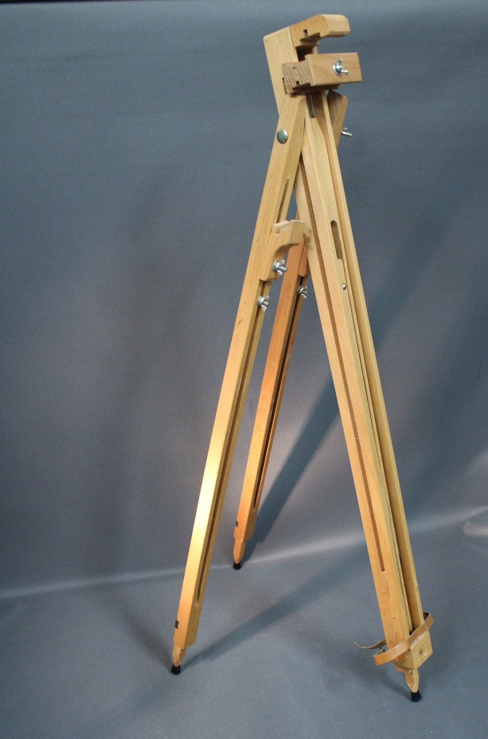 Puinen maalausteline luonnonpuusta, säädettävä taideteline, vintage-kunto