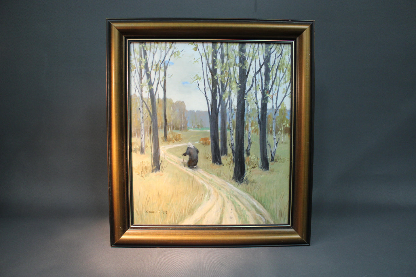 Öljyvärimaalaus Regina Huotari 1989, metsäpolku ja kulkija, suomalainen taide