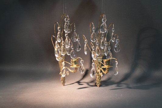 Turun Kristalli kristallikoristeiset seinäkynttiläpidikkeet, pari edestä