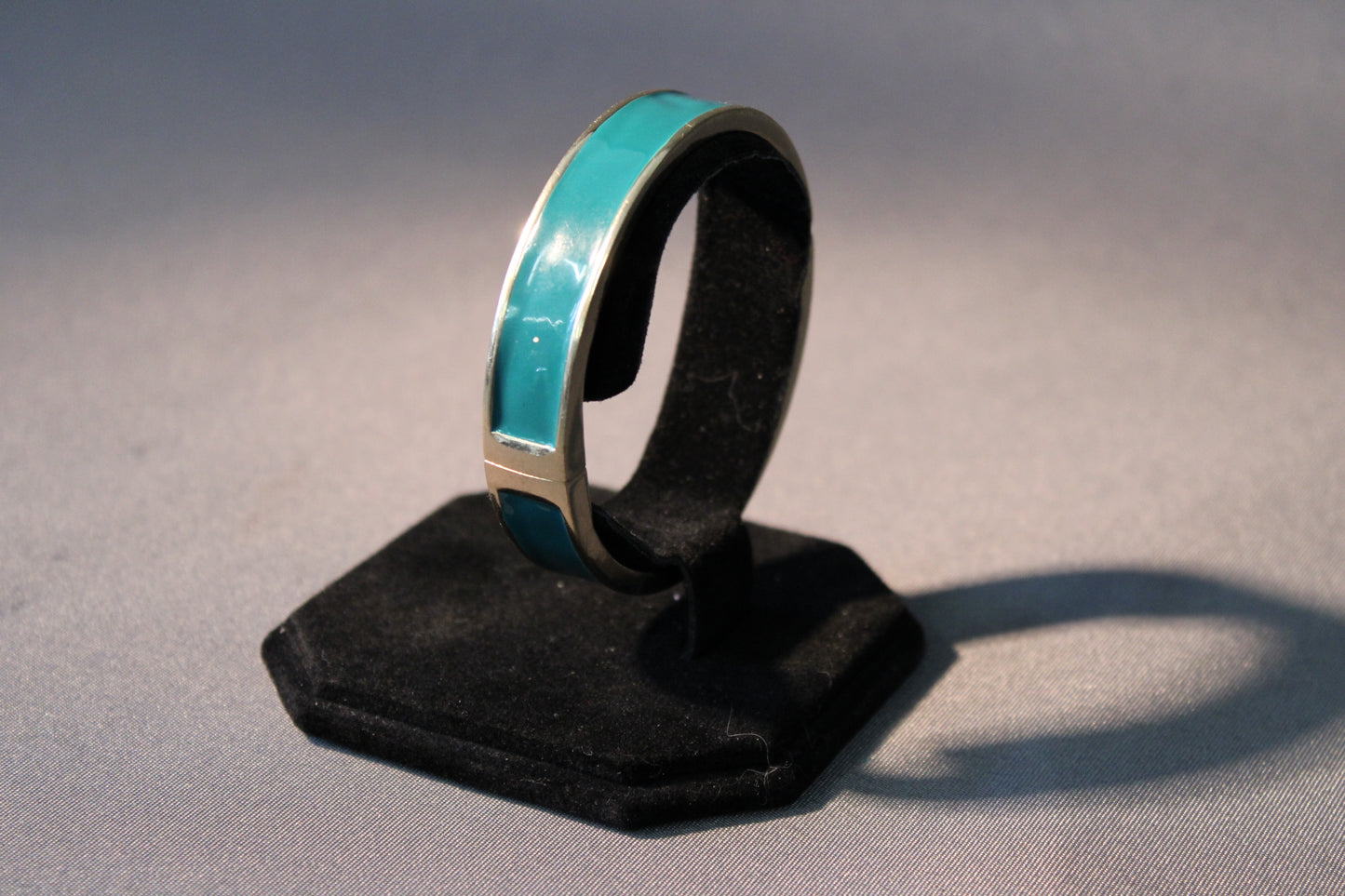 Vintage rannekoru, turkoosi emali ja metallikehys